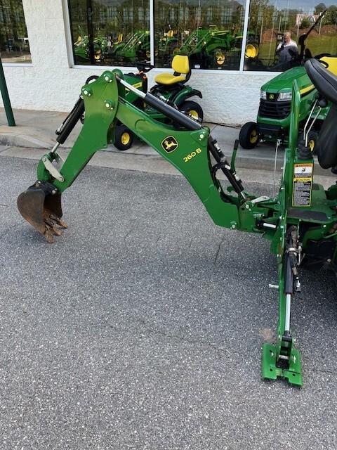 2023 John Deere 1025R Image 2
