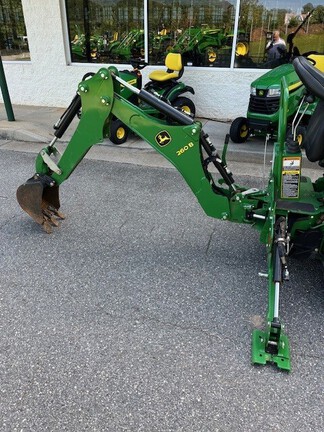 2023 John Deere 1025R-2