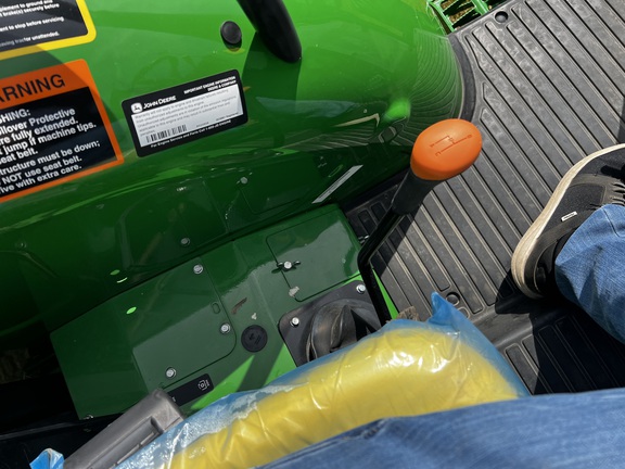 2024 John Deere 5067E - Photo27