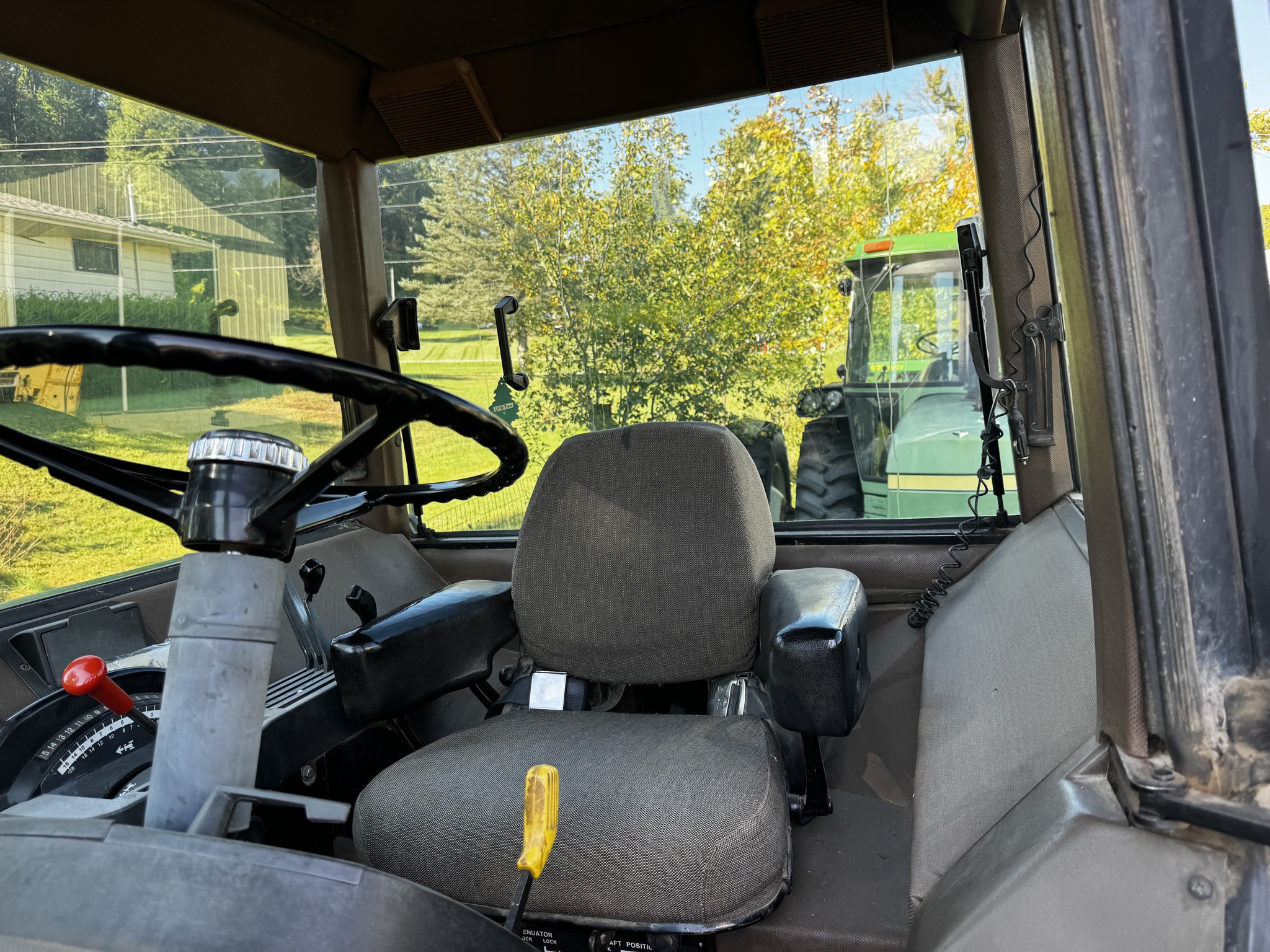 1983 John Deere 4850 Image 5
