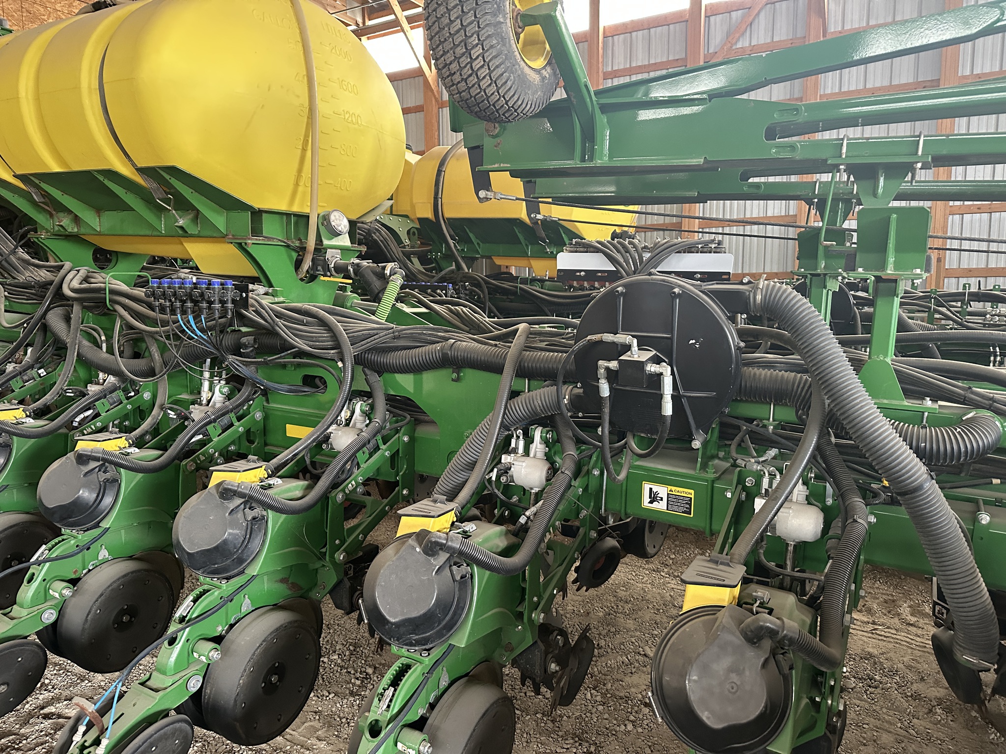 2019 John Deere 1775NT Image 7