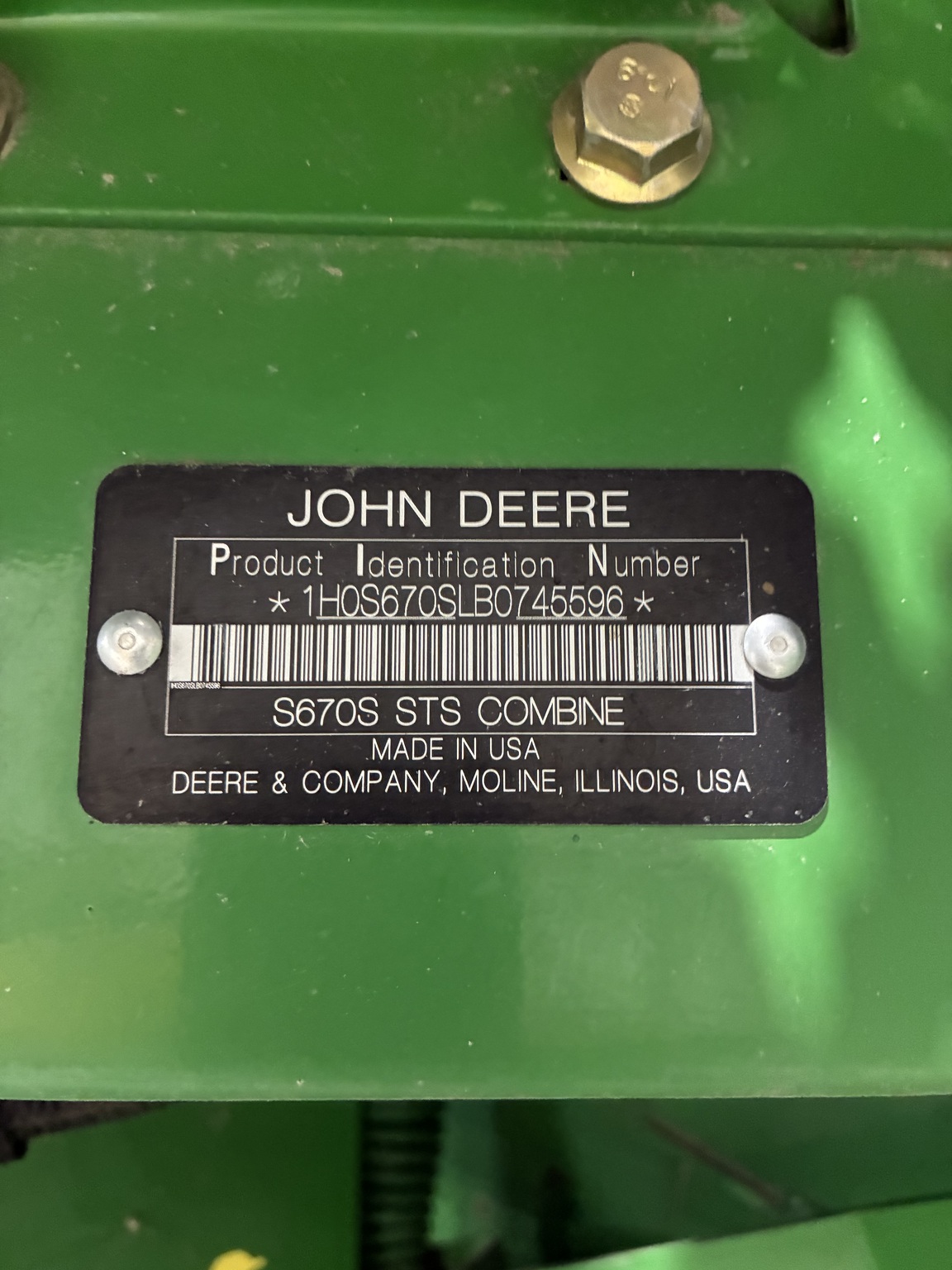 2011 John Deere S670 Image 8