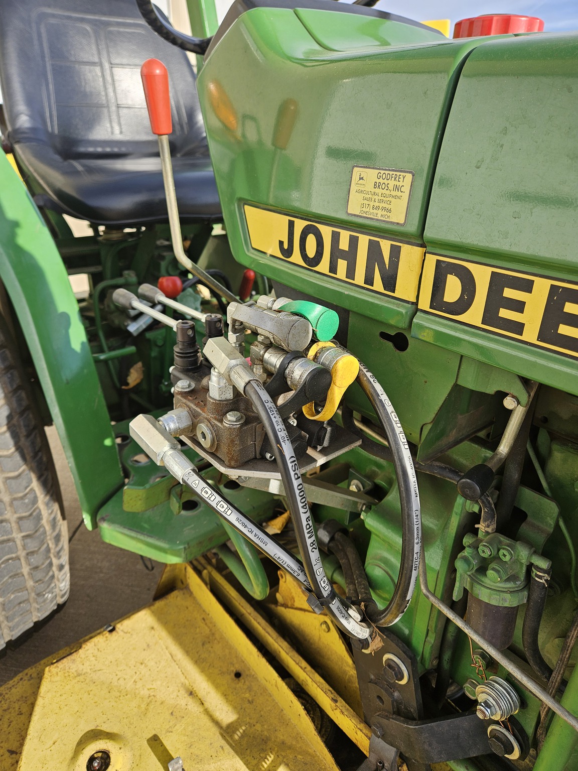 1986 John Deere 750 Image 5