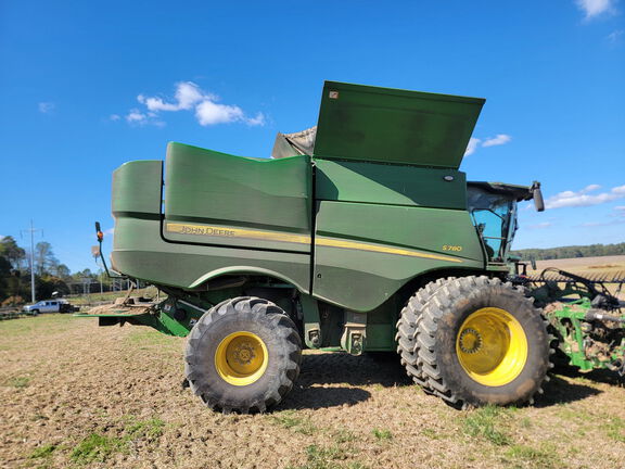 2024 John Deere S780