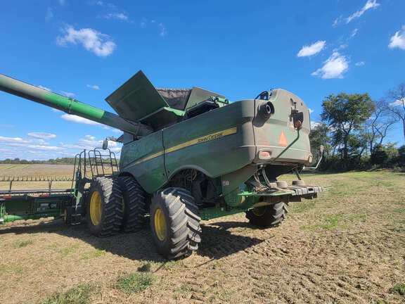 2024 John Deere S780