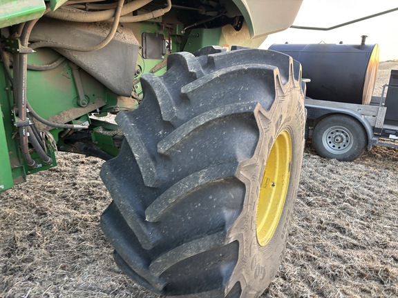 Photo of 2017 John Deere S690