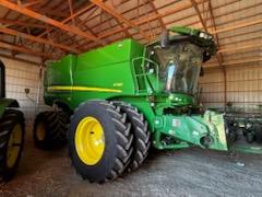  2023 John Deere S780 at Heritage Tractor in Macomb, IL