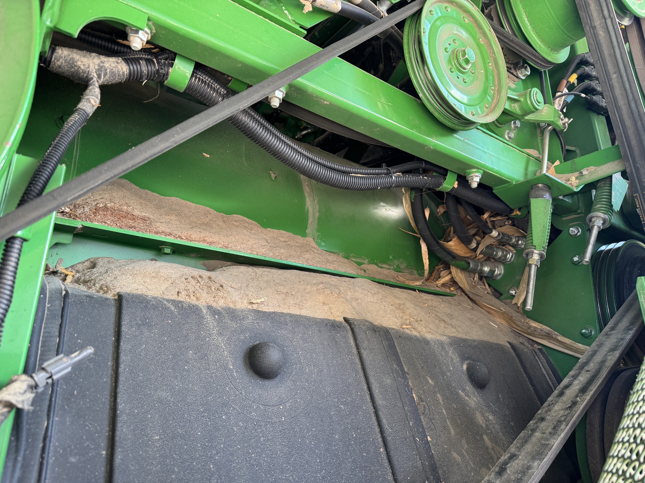 2019 John Deere S780 Image 9