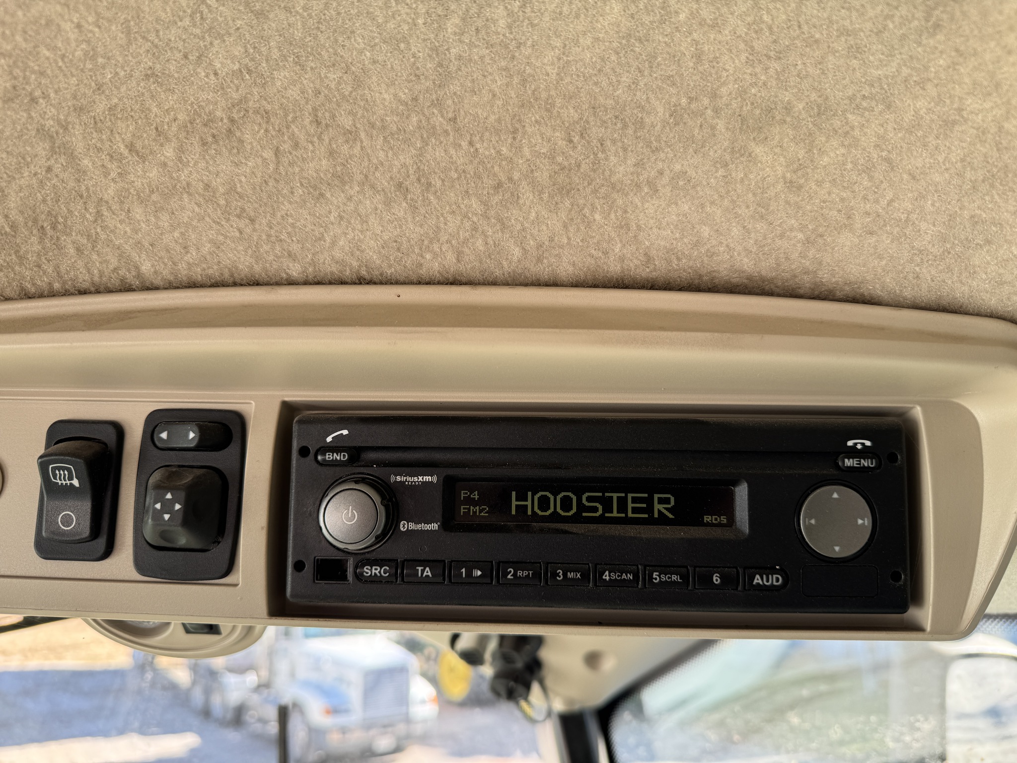 2019 John Deere S780 Image 35