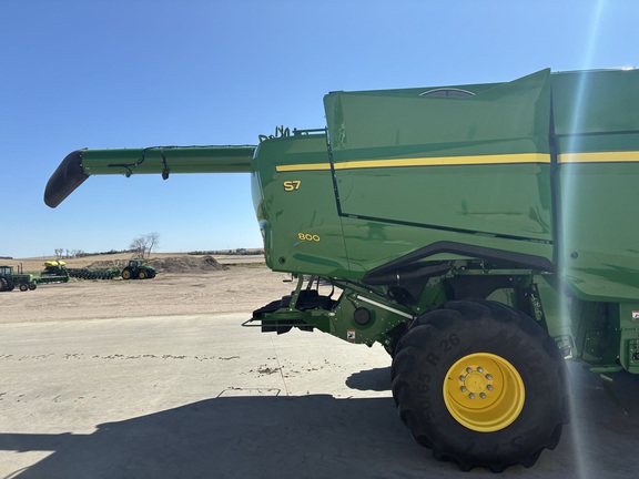 2025 John Deere S7 800 (5th thumbnail)