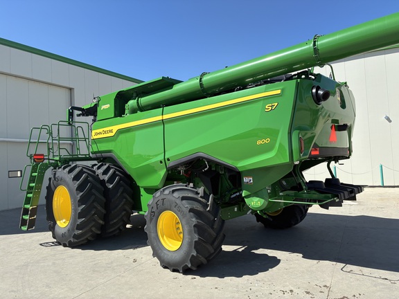 2025 John Deere S7 800 (11th thumbnail)