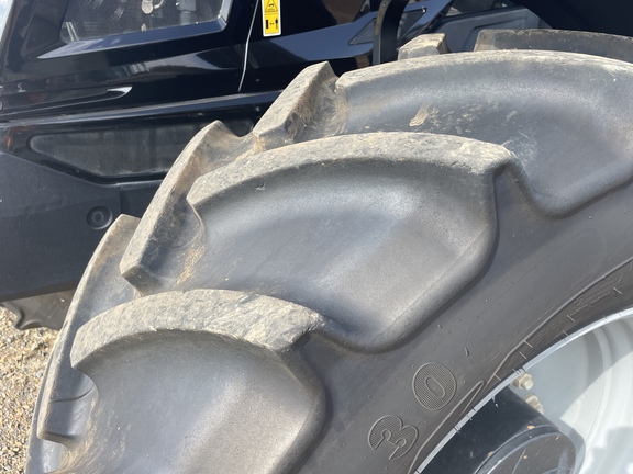 Deutz-Fahr 6215 image 24