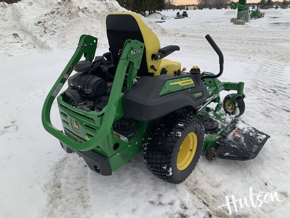 Photo of 2025 John Deere Z930M