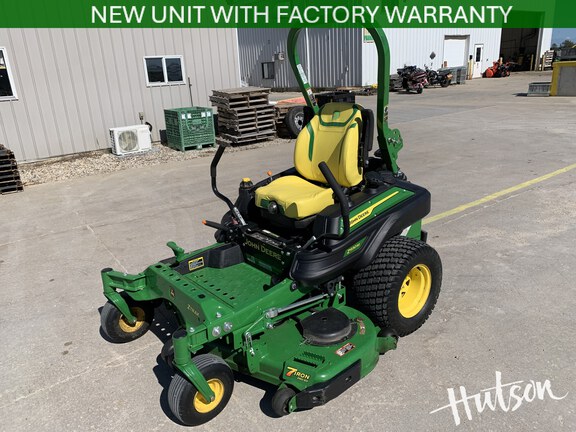 Photo of 2025 John Deere Z930M