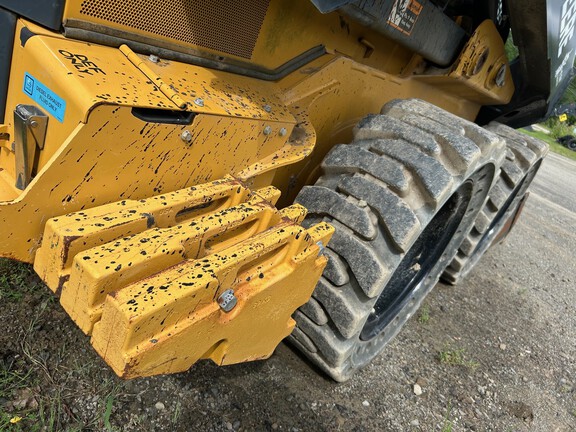 2018 John Deere 332G