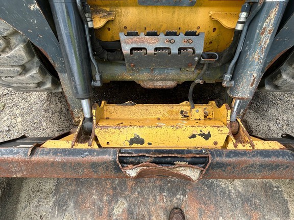 2018 John Deere 332G