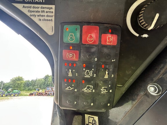 2018 John Deere 332G