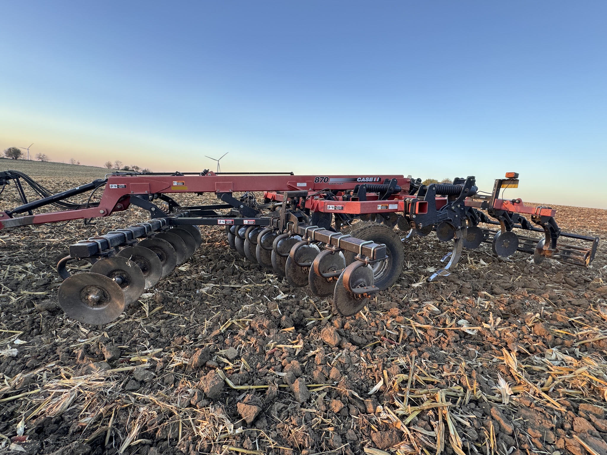  2012 Case IH 870 at Heritage Tractor in Galesburg, IL