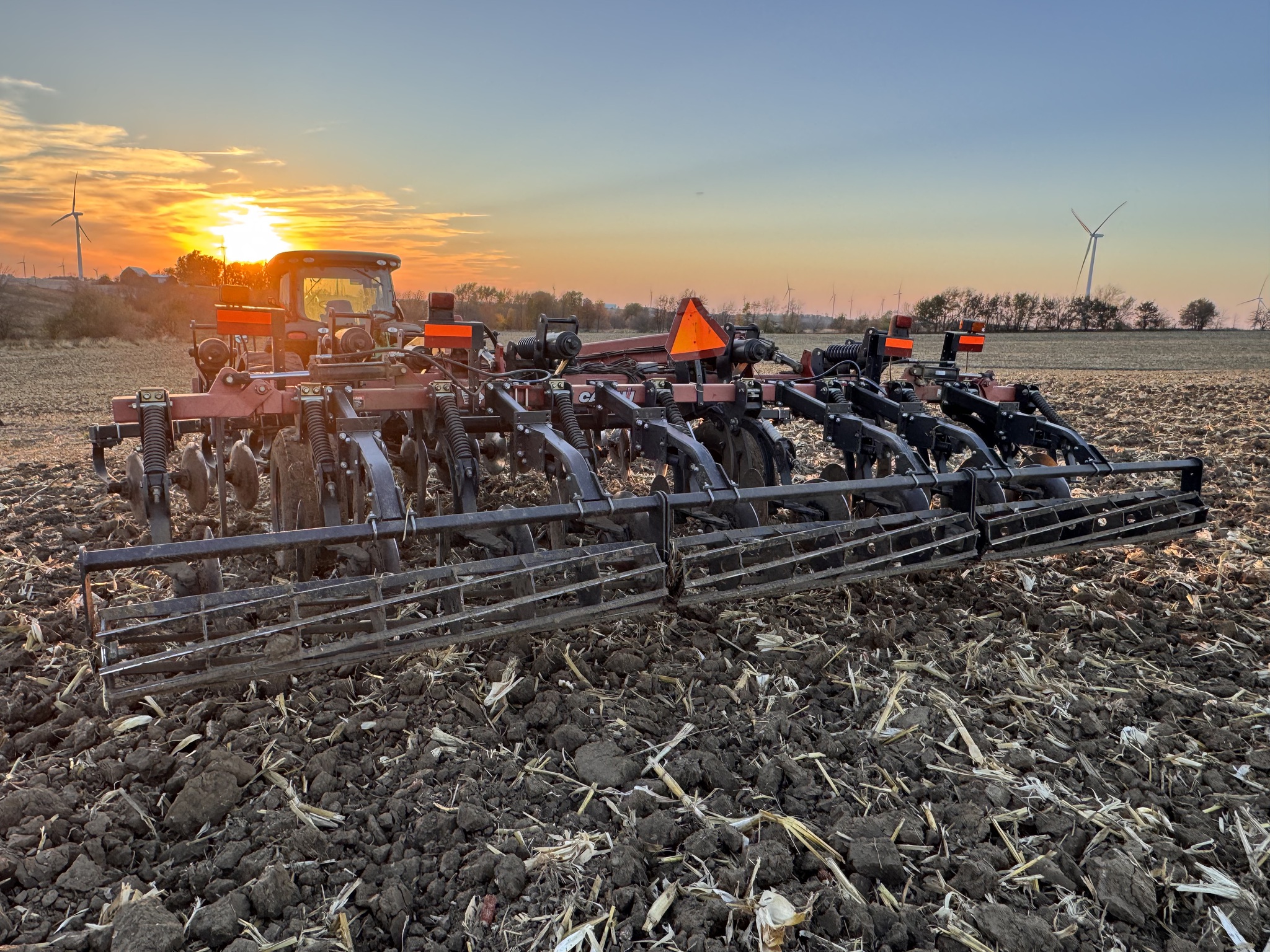  2012 Case IH 870 at Heritage Tractor in Galesburg, IL