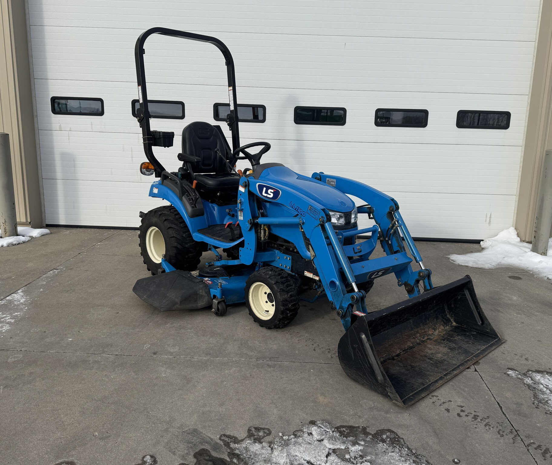 2018 LS MT125 Image 1