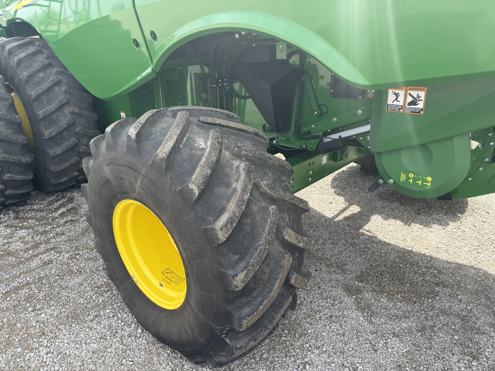  2023 John Deere S770 at Heritage Tractor in Pontiac, IL