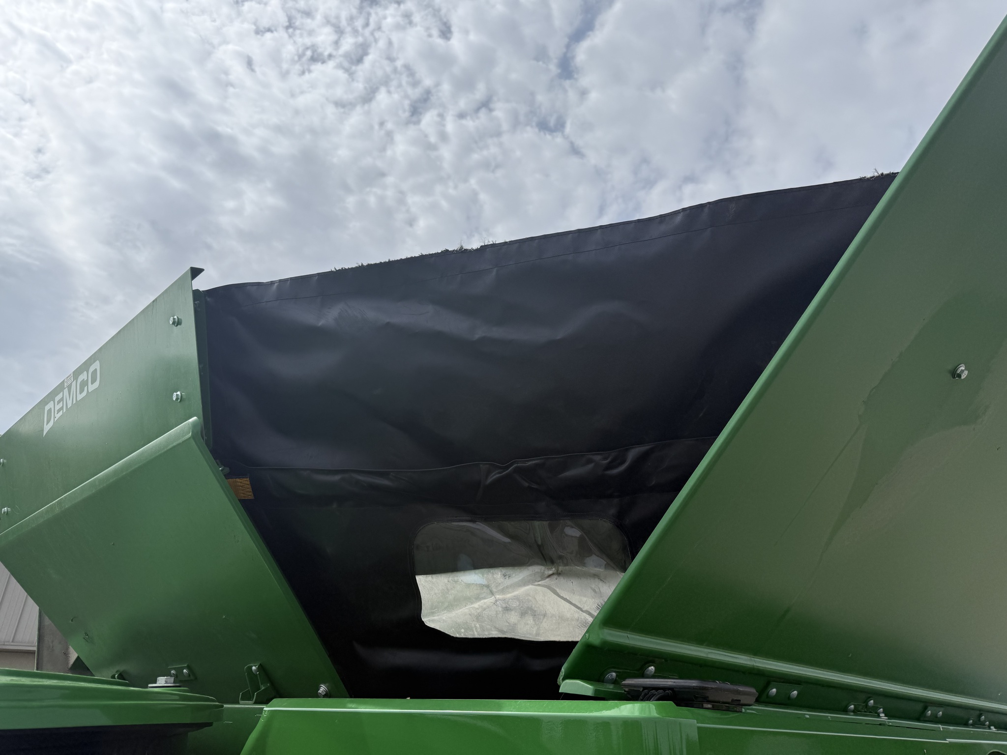  2023 John Deere S770 at Heritage Tractor in Pontiac, IL
