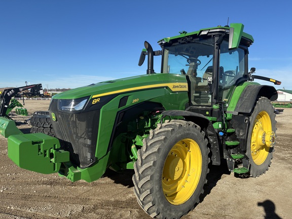 2025 John Deere 8R 250 Used Equipment