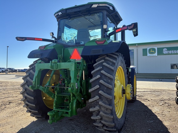 2025 John Deere 8R 250 (7th thumbnail)