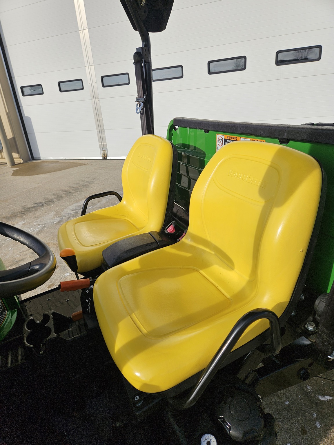 2016 John Deere HPX 4X4 Image 8
