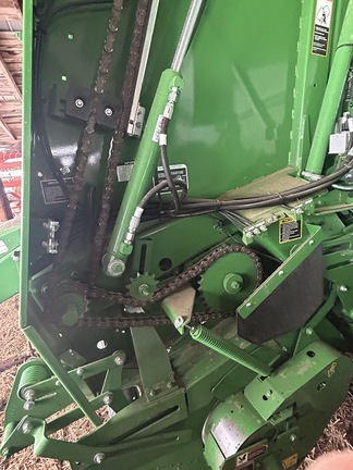 Used 2025 John Deere 561M Round Balers at Horizon Ag & Turf in Westlock, AB - Photo7