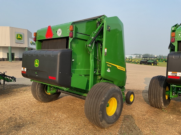 Used 2025 John Deere 561M Round Balers at Horizon Ag & Turf in Westlock, AB - Photo5