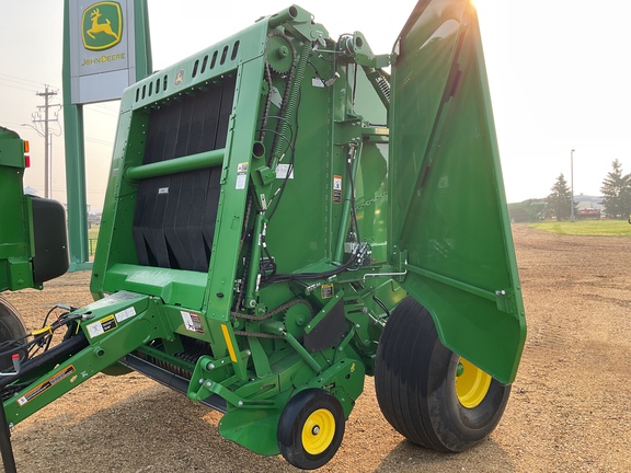 Used 2025 John Deere 561M Round Balers at Horizon Ag & Turf in Westlock, AB - Photo10