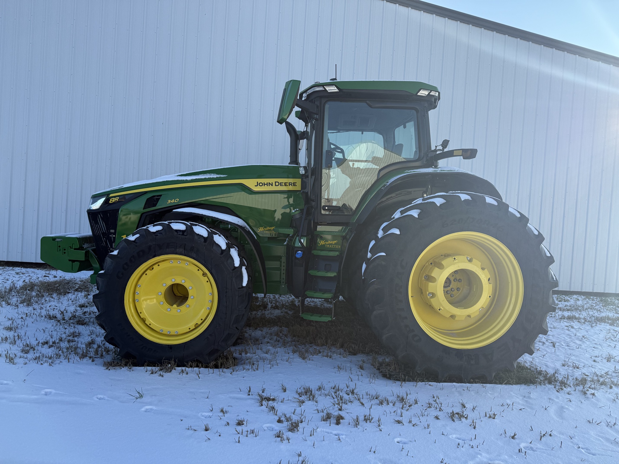  2025 John Deere 8R 340 at Heritage Tractor in Nevada, MO