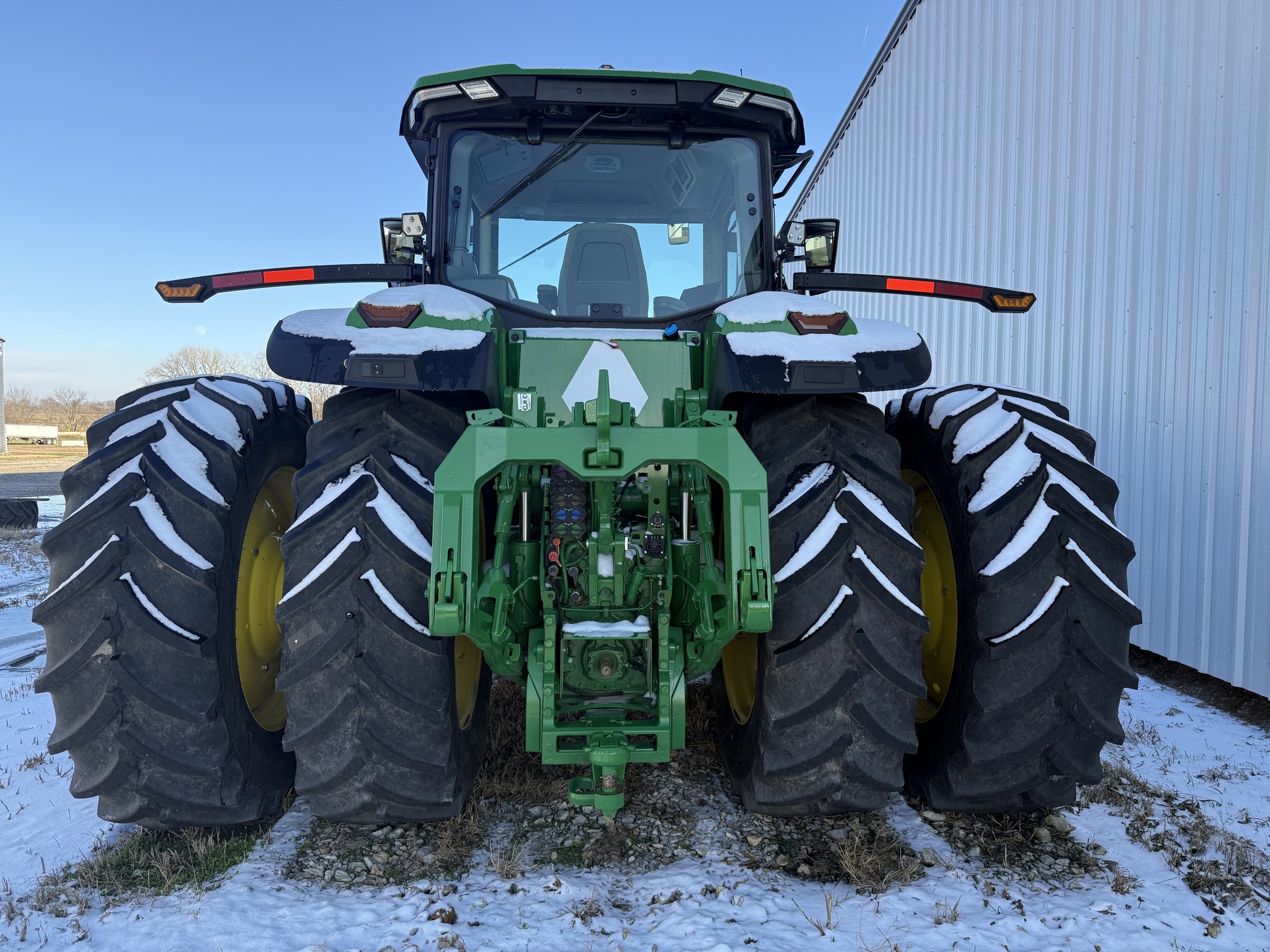  2025 John Deere 8R 340 at Heritage Tractor in Nevada, MO