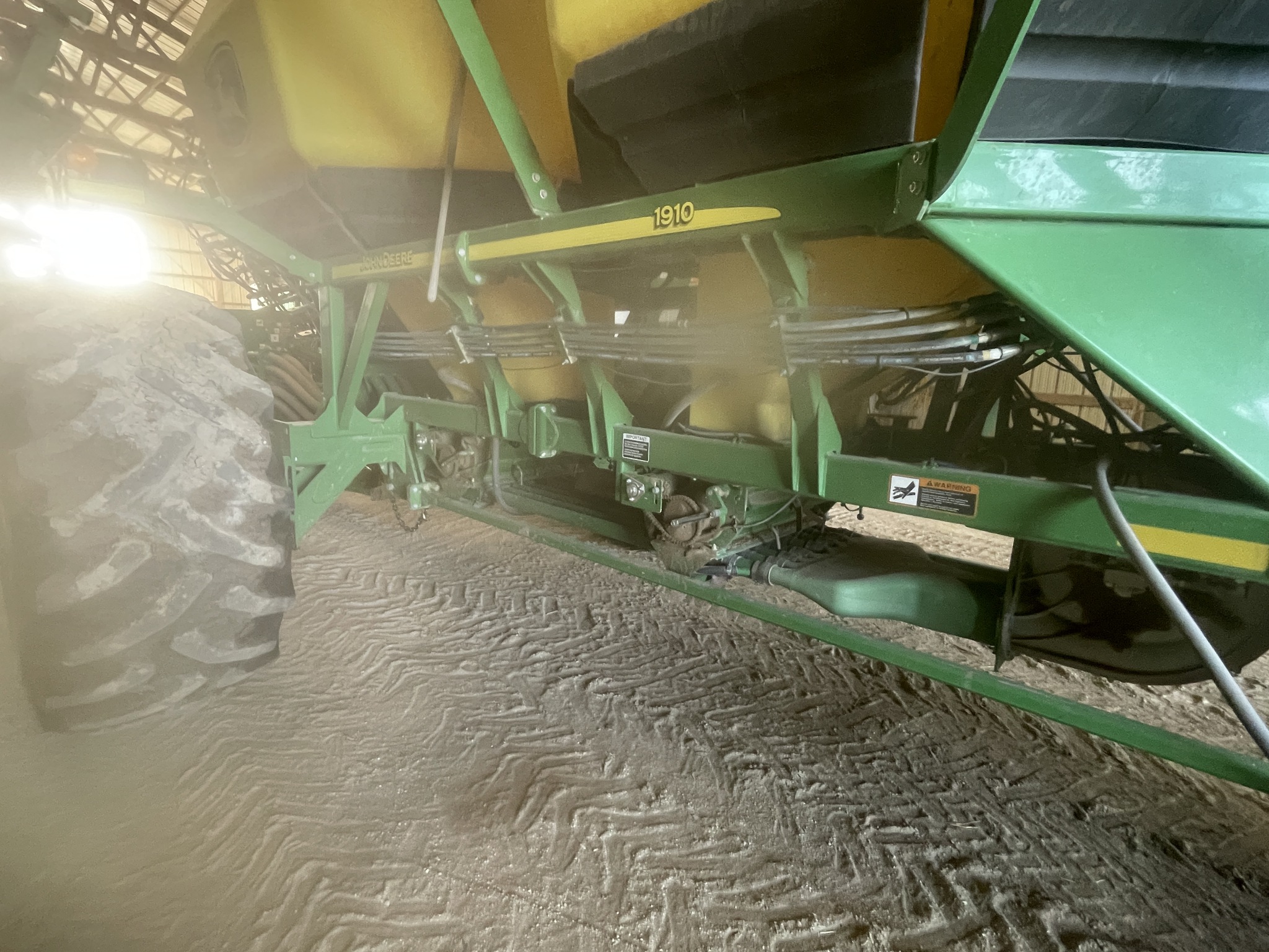 2012 John Deere 1890 Image 18