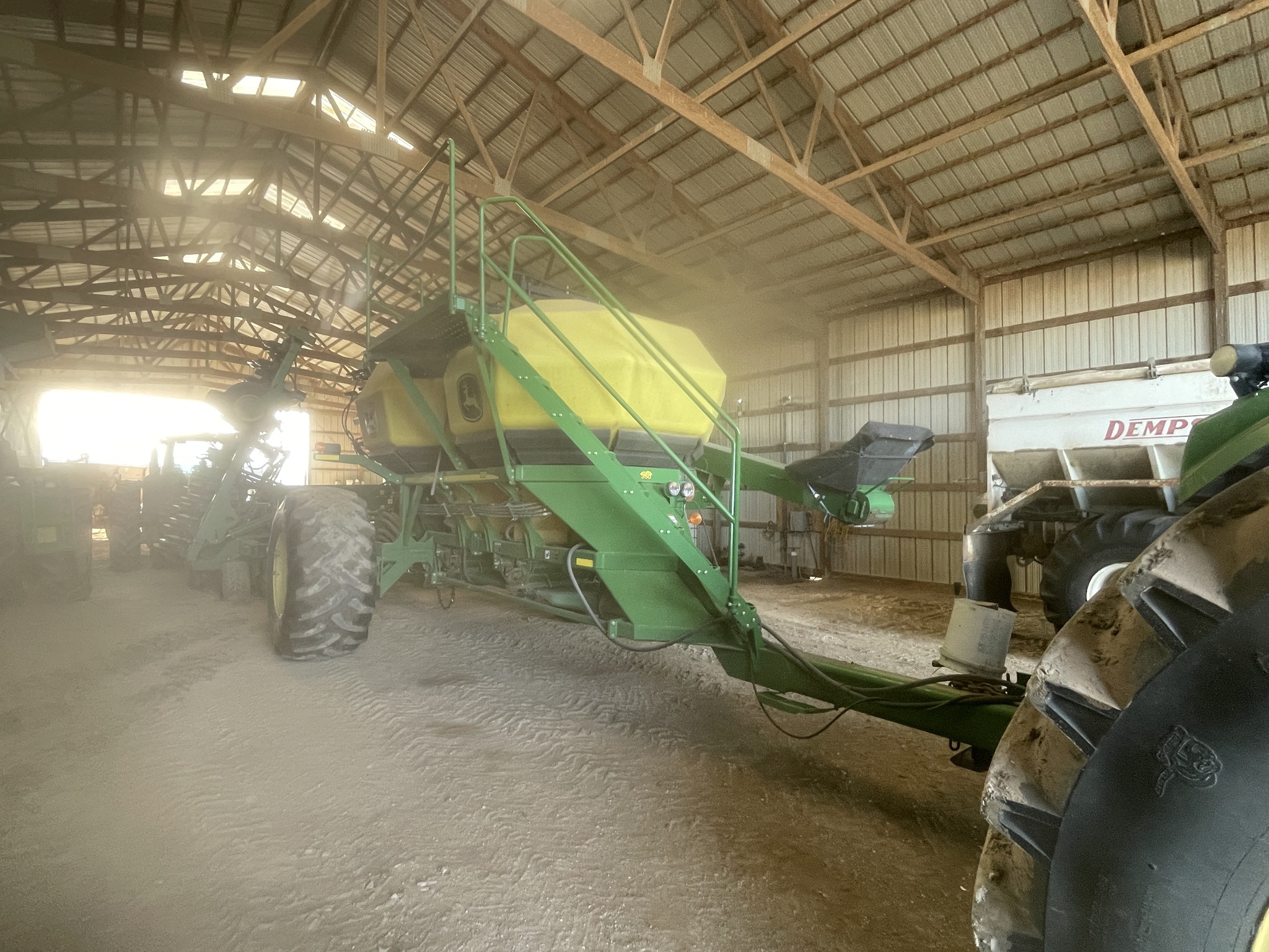 2012 John Deere 1890 Image 17