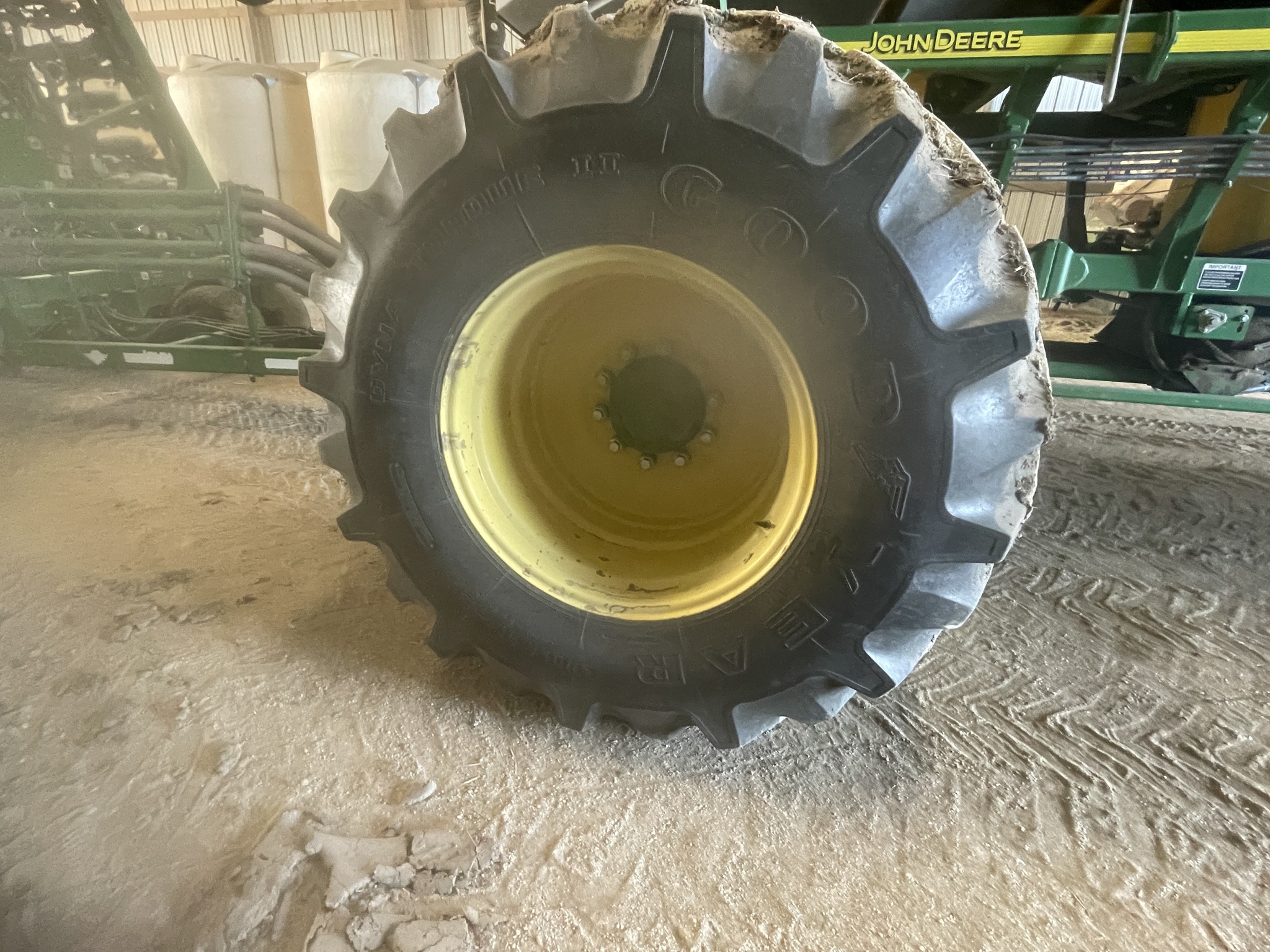 2012 John Deere 1890 Image 31