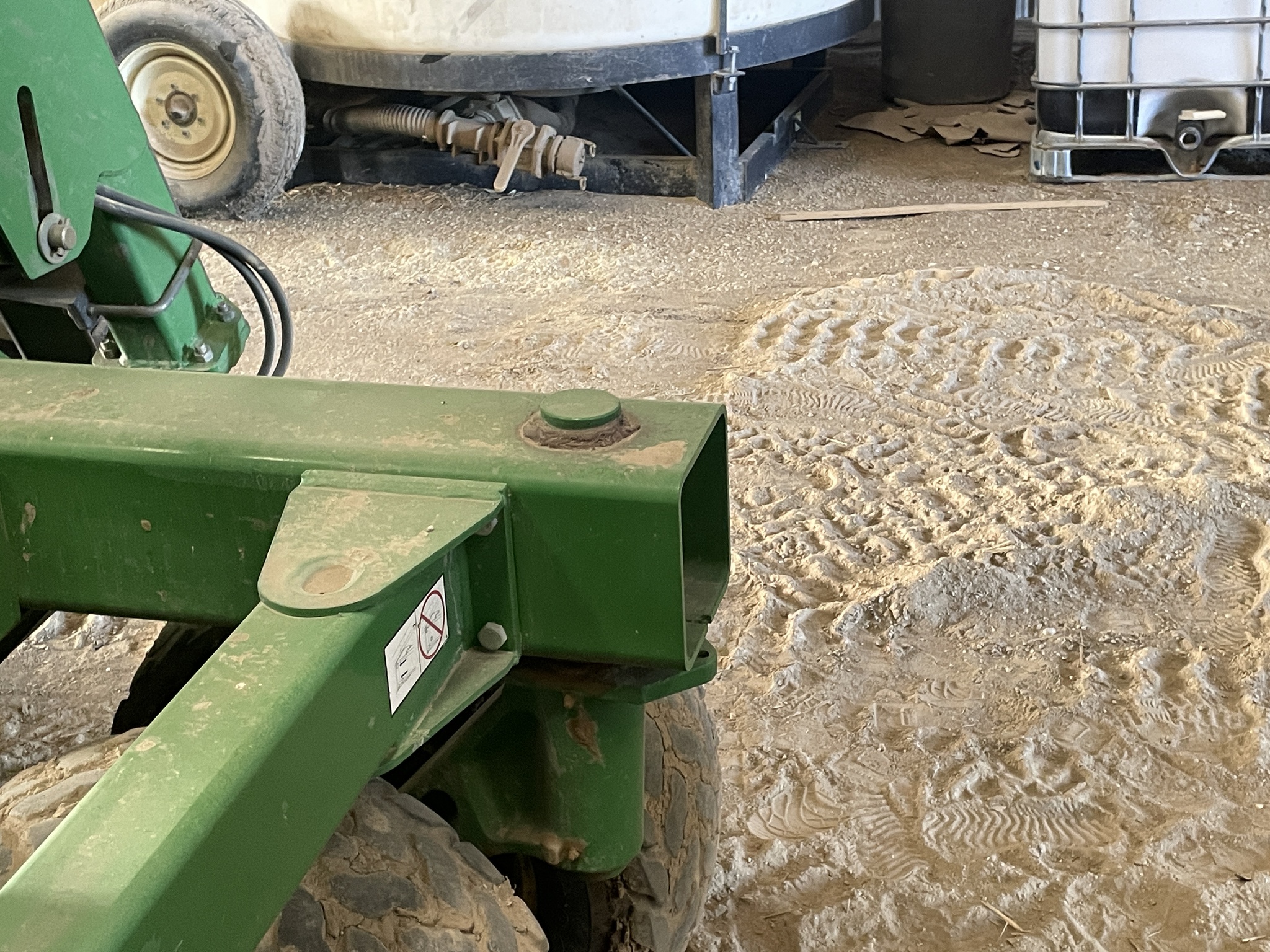 2012 John Deere 1890 Image 23