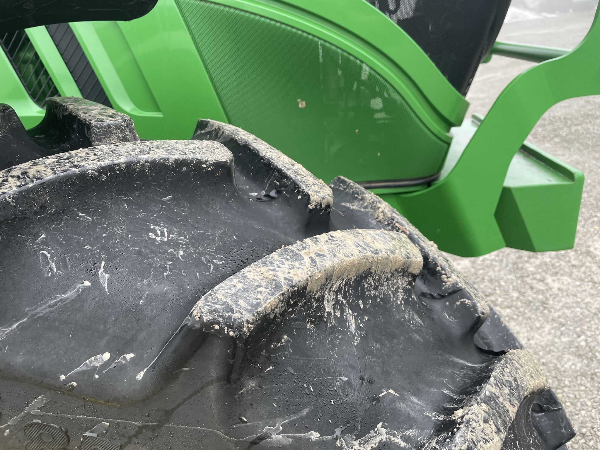 2023 John Deere 6155M Image 12