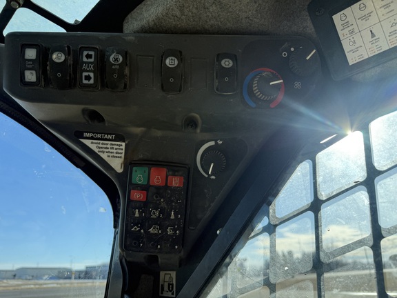 2023 John Deere 325G - Photo15