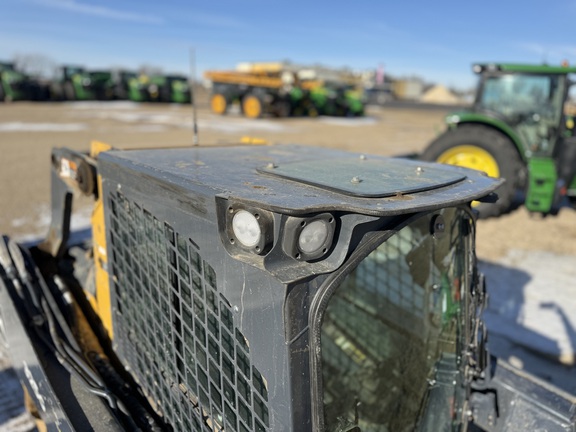 2023 John Deere 325G - Photo7