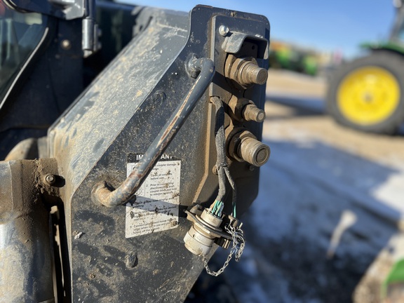 2023 John Deere 325G - Photo5