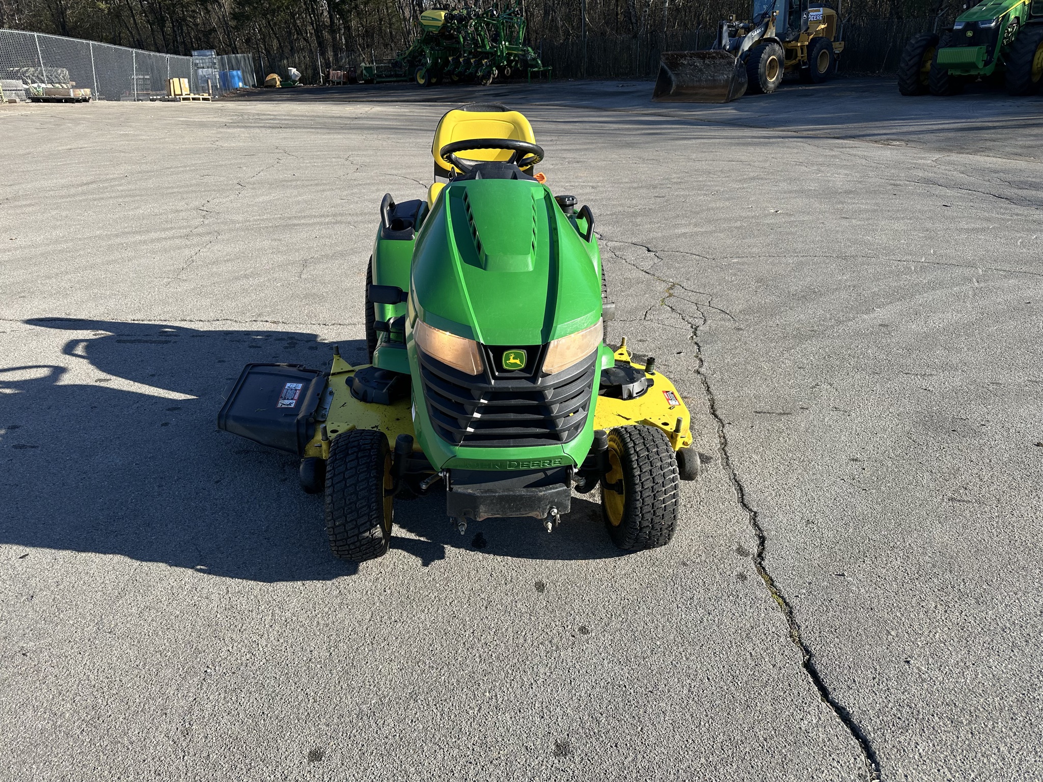 2020 John Deere X570 Image 4