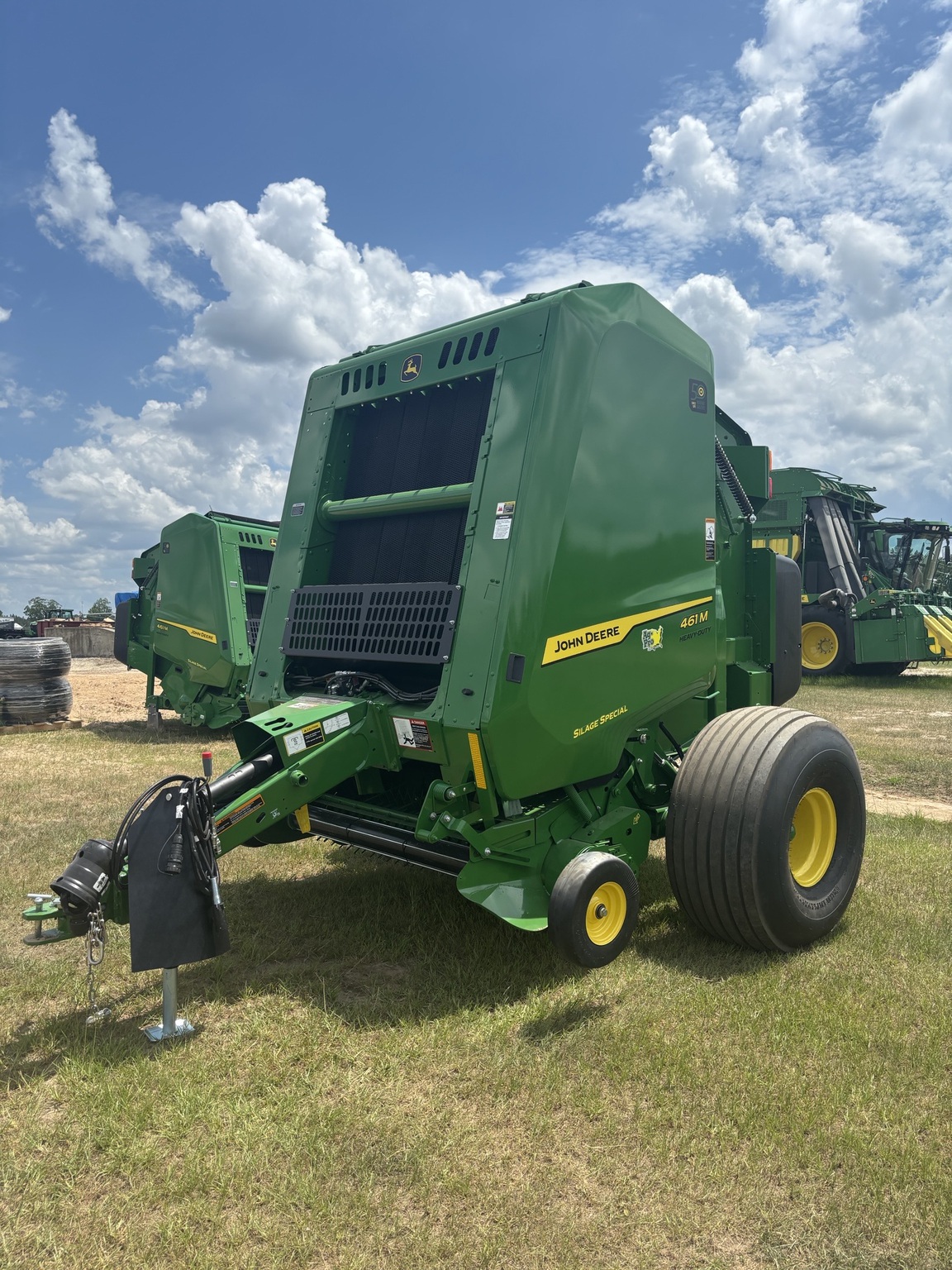 2025 John Deere 461M Image 2