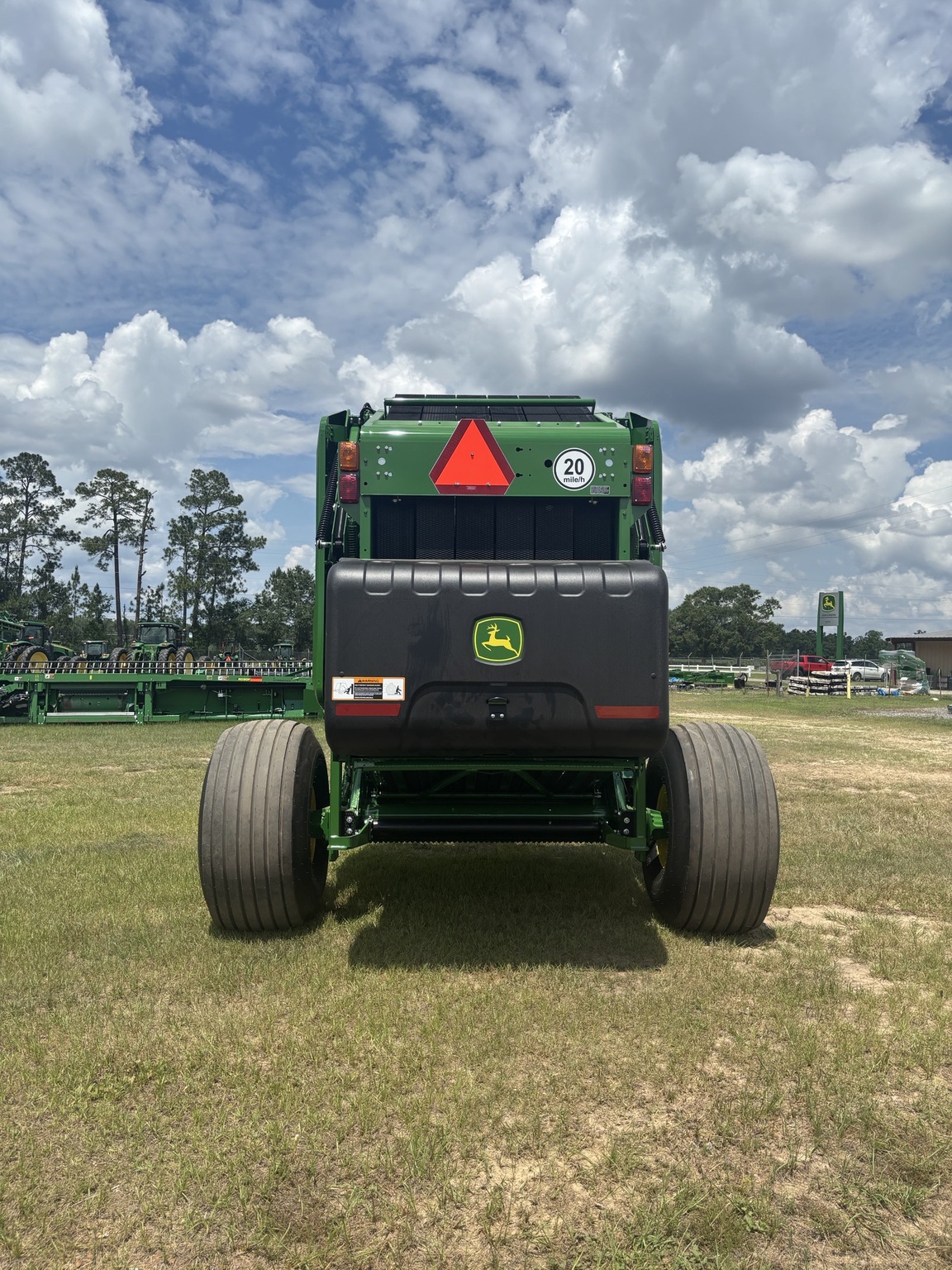 2025 John Deere 461M Image 3