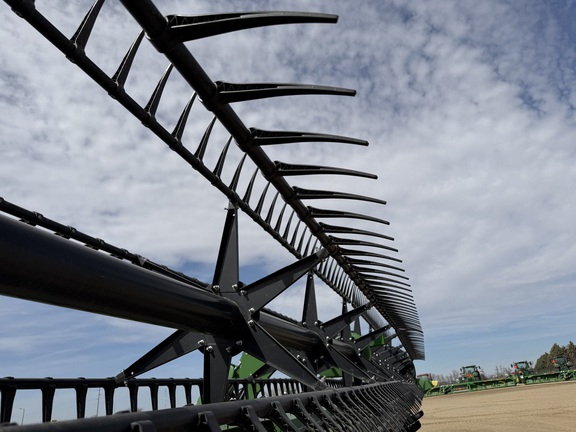 2024 John Deere RD40F - Photo20