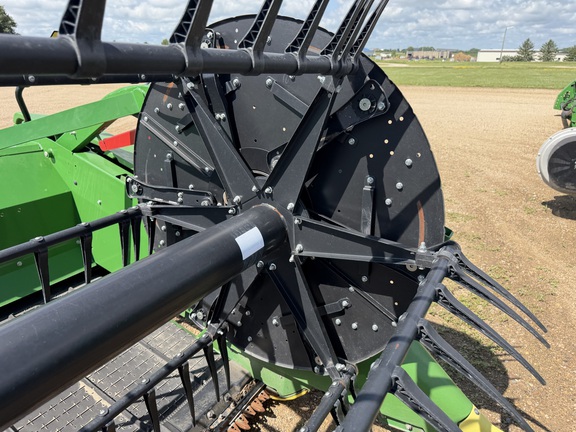 2024 John Deere RD40F - Photo18