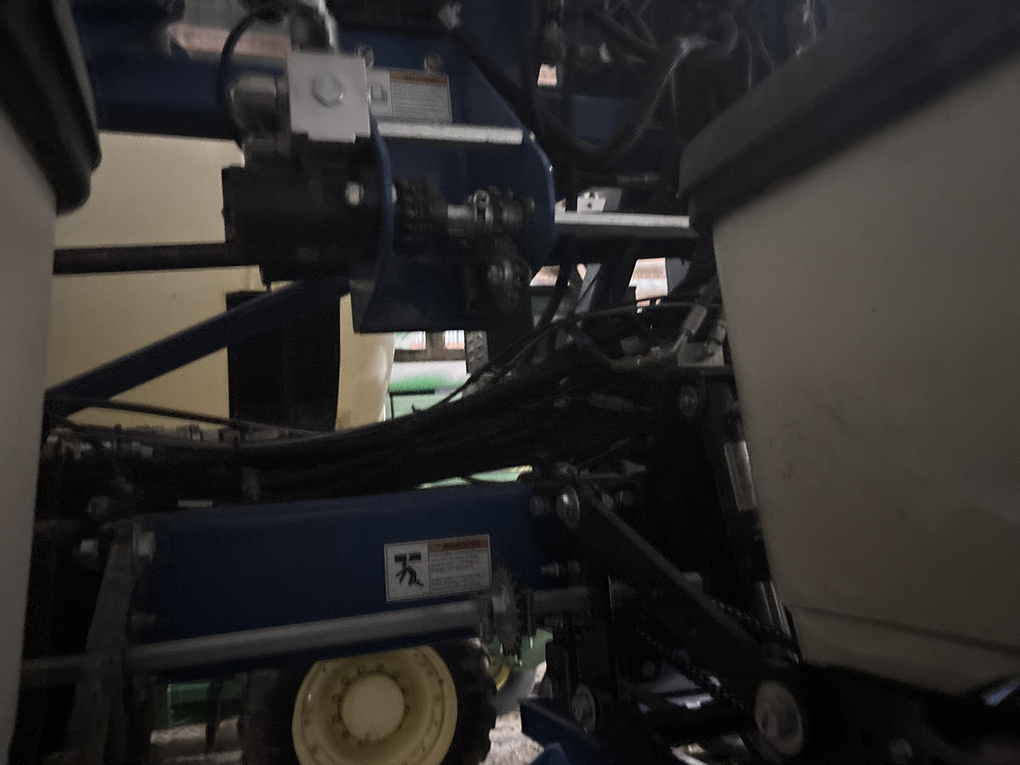 Used 2021 Kinze 3605 Planters: Drawn at Koenig Equipment in Oxford, OH - PhotoXL20
