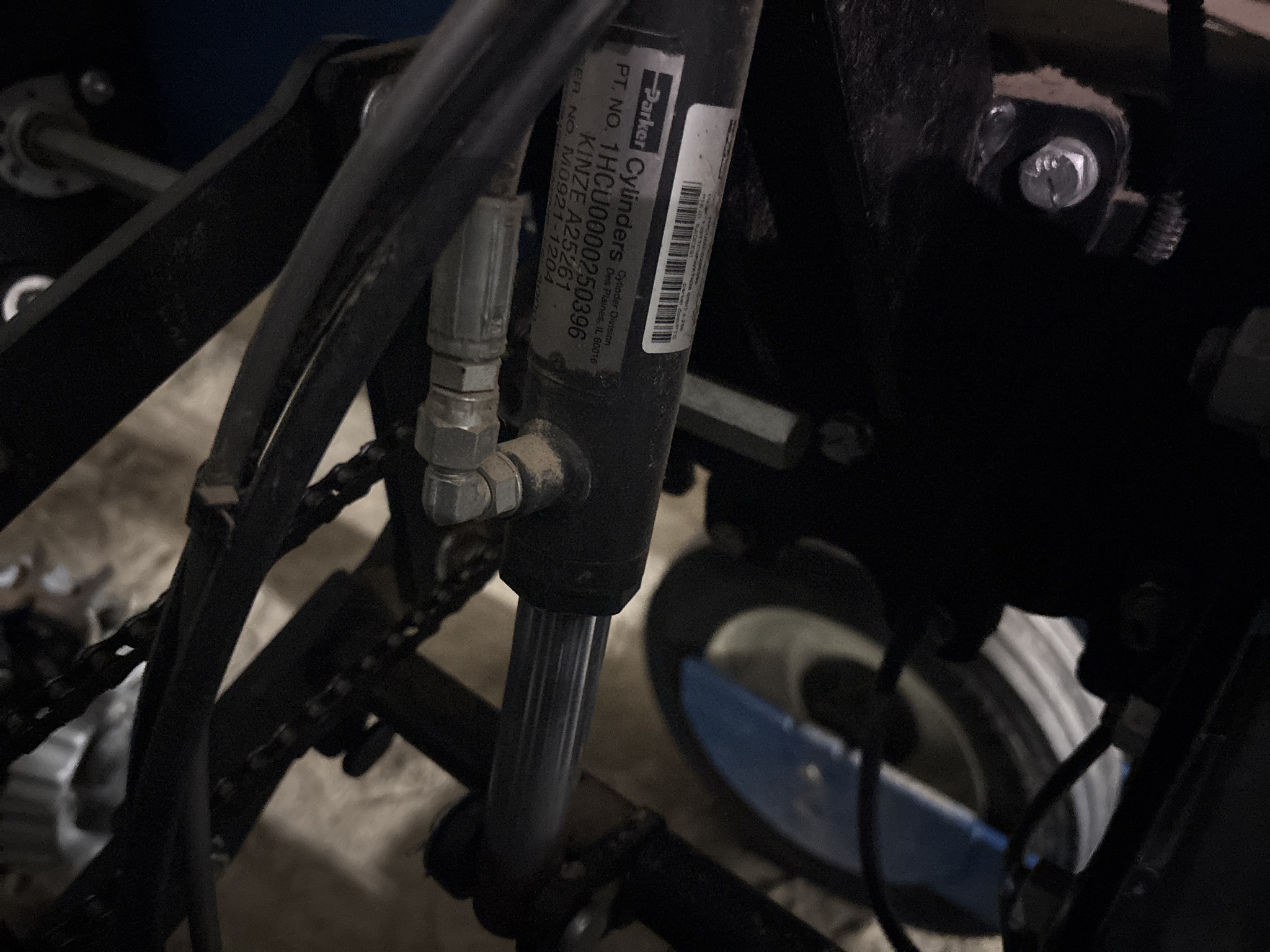 Used 2021 Kinze 3605 Planters: Drawn at Koenig Equipment in Oxford, OH - PhotoXL25