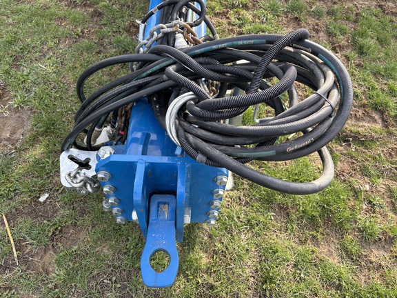 Used 2021 Kinze 3605 Planters: Drawn at Koenig Equipment in Oxford, OH - Photo9